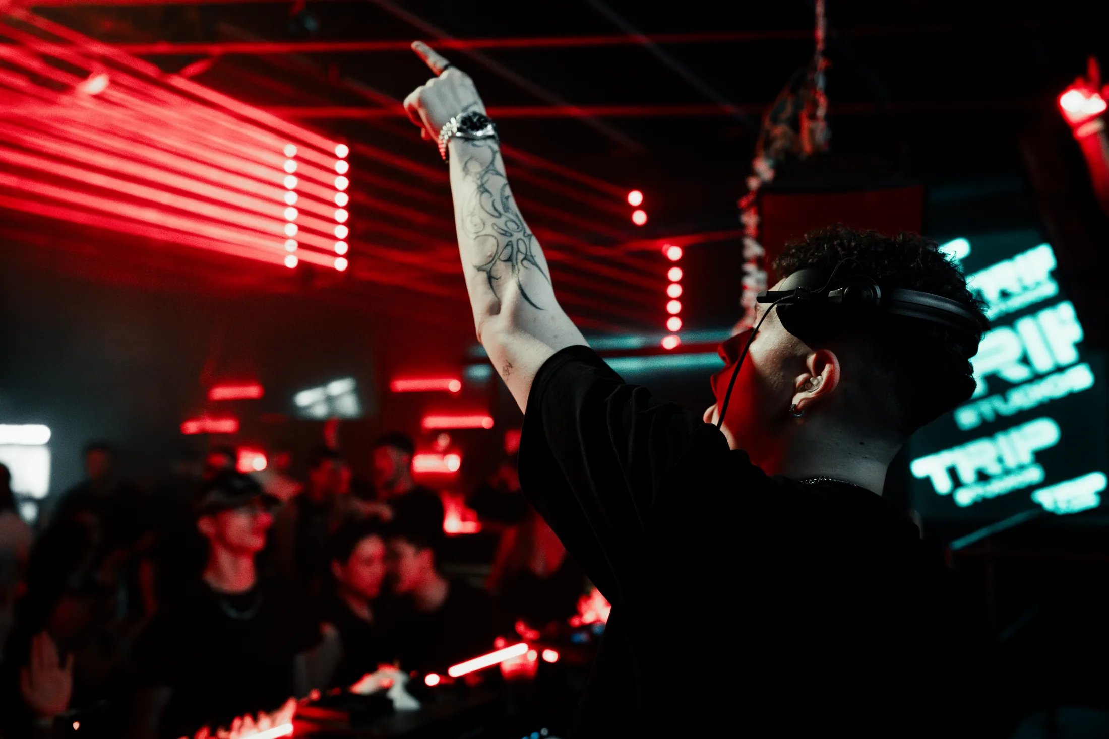RAVEMANIA // DAY & NIGHT RAVE 2025