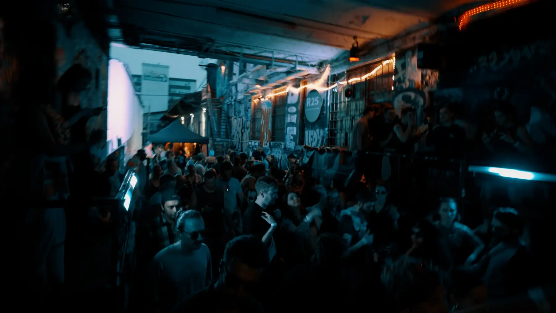 RAVEMANIA // SILVESTER RAVE 2025